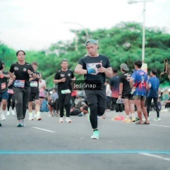 Runner Photo 3863662