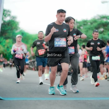 Runner Photo 3863666