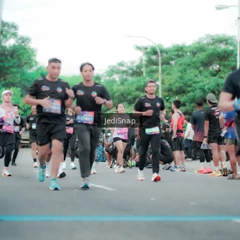 Runner Photo 3863676