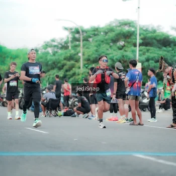 Runner Photo 3863699