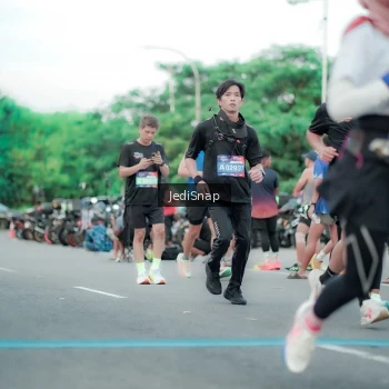 Runner Photo 3863704