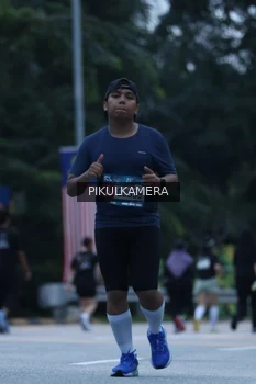 Runner Photo 3863710