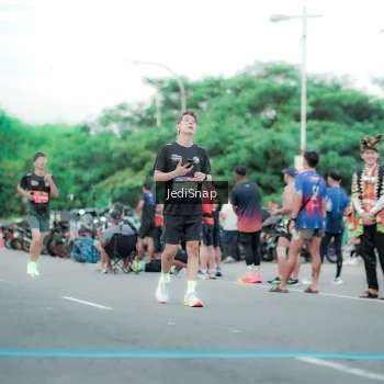 Runner Photo 3863738