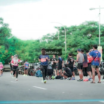 Runner Photo 3863747