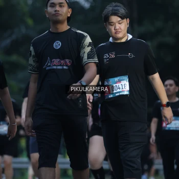 Runner Photo 3863750