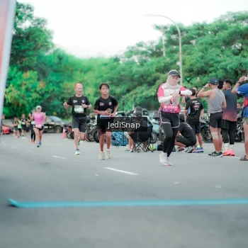Runner Photo 3863781