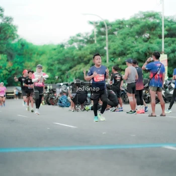 Runner Photo 3863782