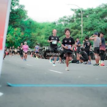 Runner Photo 3863788