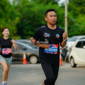 Runner Photo 3863877