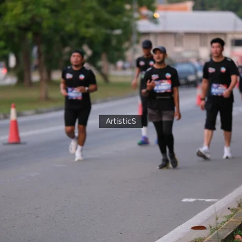 Runner Photo 3863880