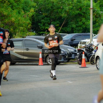 Runner Photo 3863890