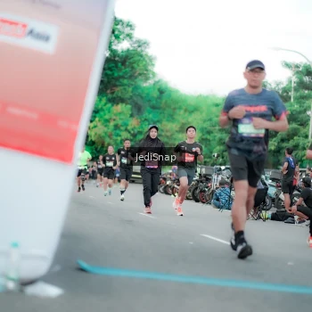 Runner Photo 3863917