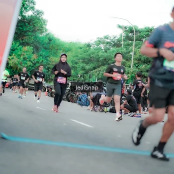 Runner Photo 3863966