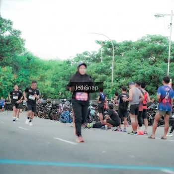 Runner Photo 3864005