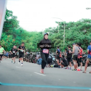 Runner Photo 3864014
