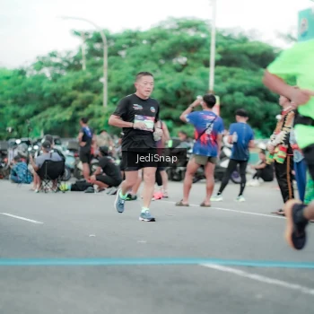 Runner Photo 3864066