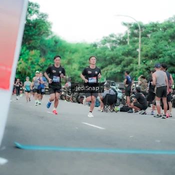 Runner Photo 3864067