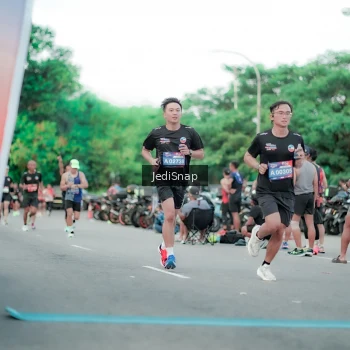 Runner Photo 3864099