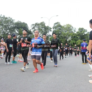 Runner Photo 3864108