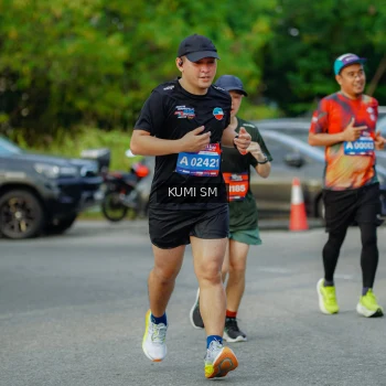 Runner Photo 3864111