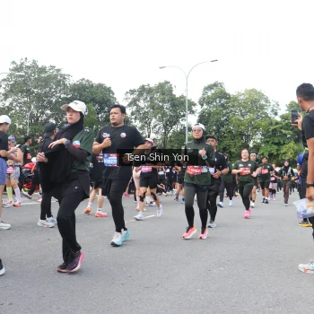 Runner Photo 3864116