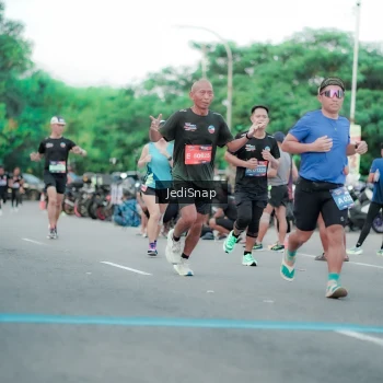 Runner Photo 3864151