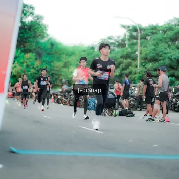 Runner Photo 3864230
