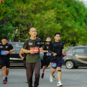 Runner Photo 3864302