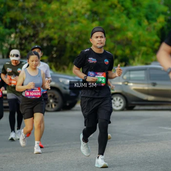 Runner Photo 3864337