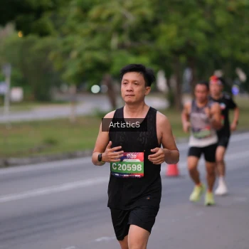 Runner Photo 3864372