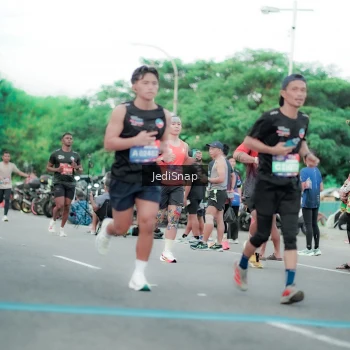 Runner Photo 3864397