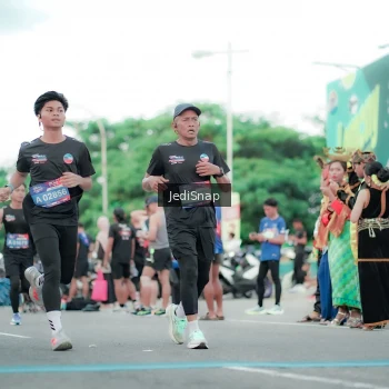 Runner Photo 3864432