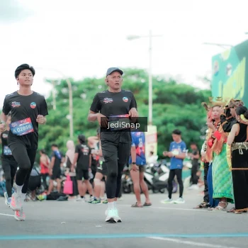 Runner Photo 3864438