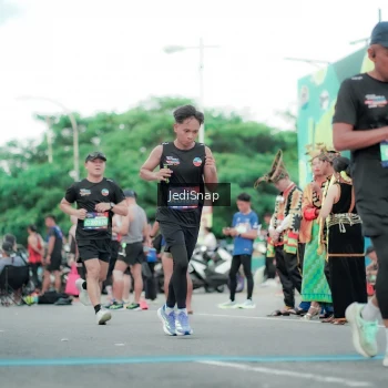 Runner Photo 3864472