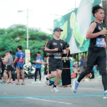 Runner Photo 3864473