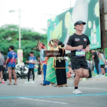 Runner Photo 3864489