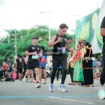 Runner Photo 3864511