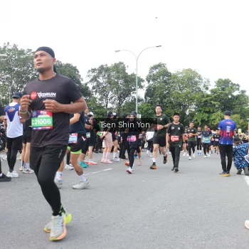 Runner Photo 3864516