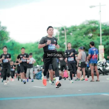 Runner Photo 3864519