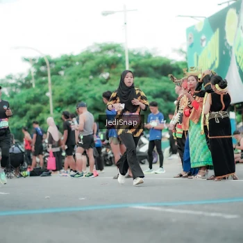 Runner Photo 3864533