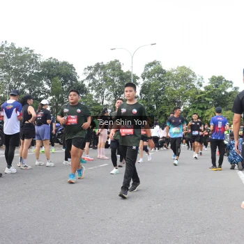 Runner Photo 3864544