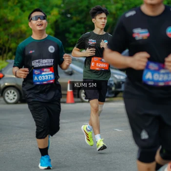 Runner Photo 3864569