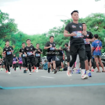 Runner Photo 3864575