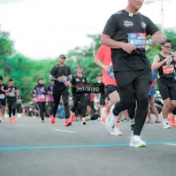 Runner Photo 3864653