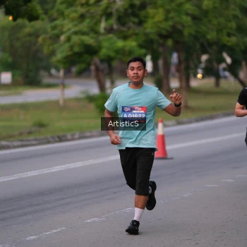 Runner Photo 3864688