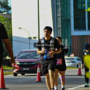 Runner Photo 3864744