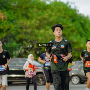 Runner Photo 3864770