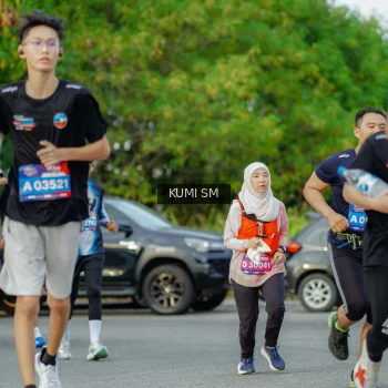 Runner Photo 3864778