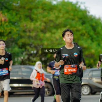 Runner Photo 3864785