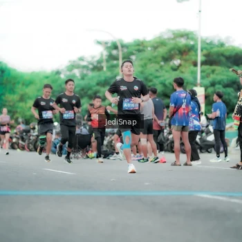 Runner Photo 3864810